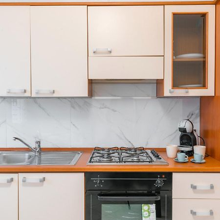 Ihost Apartment - De Andreis 11 มิลาน ภายนอก รูปภาพ