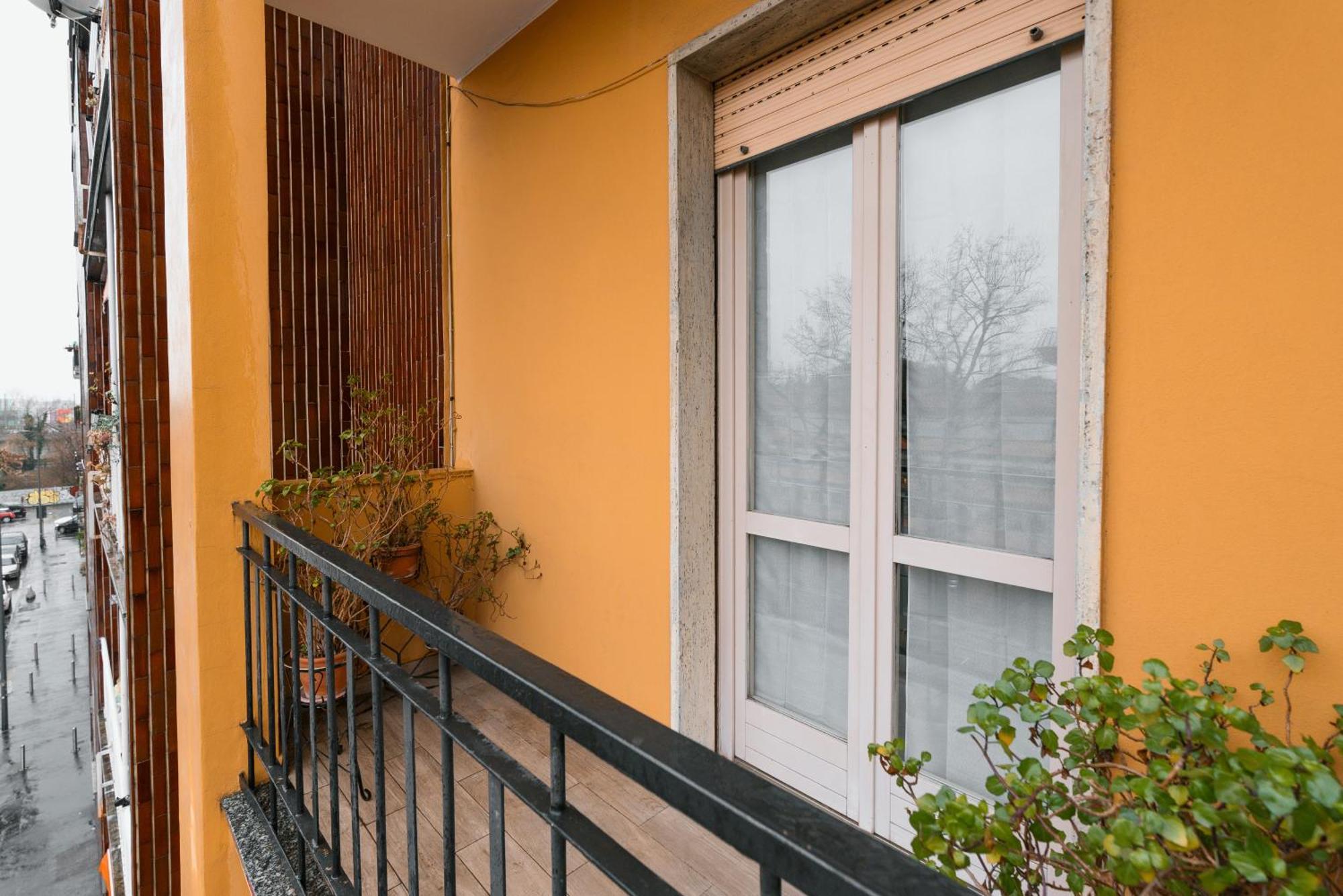 Ihost Apartment - De Andreis 11 มิลาน ภายนอก รูปภาพ